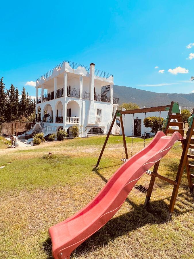 شقة Magic House At Halkida 1M From The Beach! Chalkís المظهر الخارجي الصورة