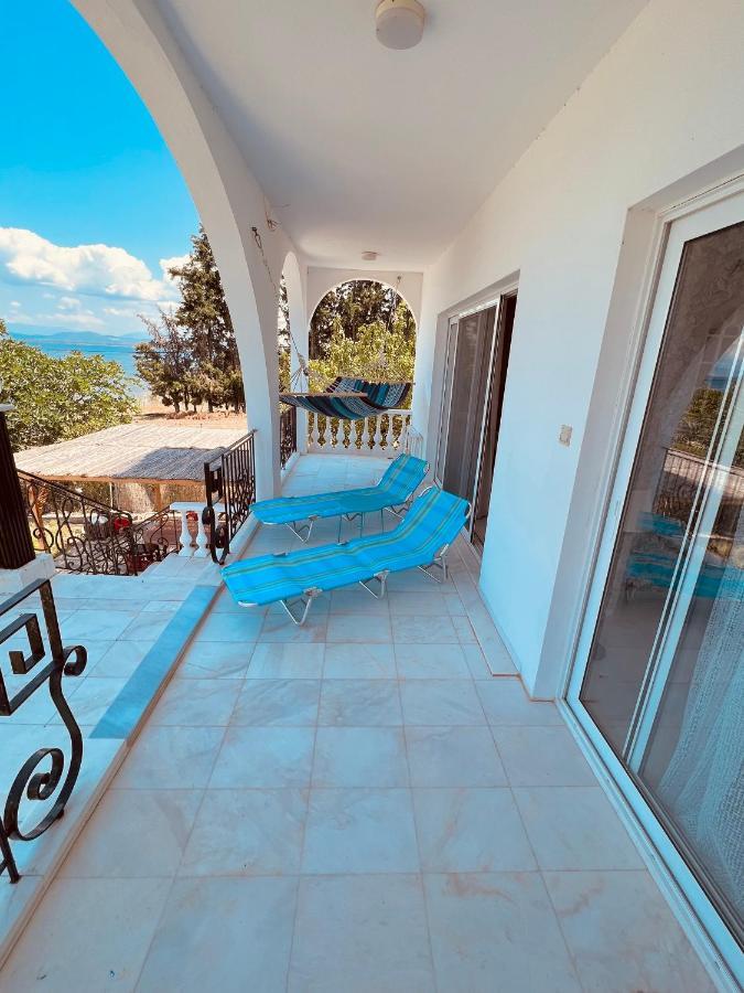 شقة Magic House At Halkida 1M From The Beach! Chalkís المظهر الخارجي الصورة